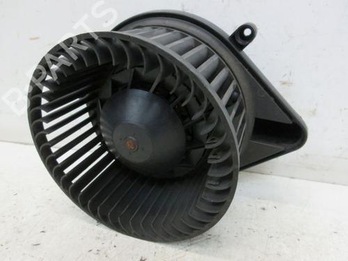 Varmeblæser AUDI A4 B7 (8EC) 2.0 TDI 16V (140 hp) 29088889