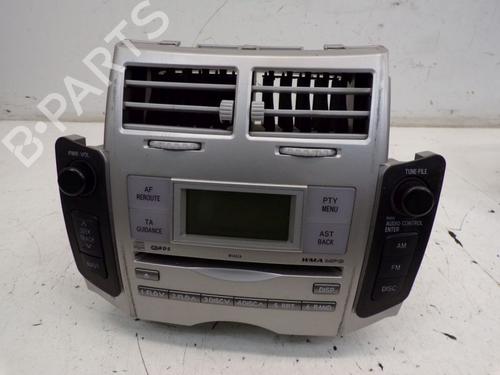 Used Radio TOYOTA YARIS (_P9_) 1.0 VVT-i (KSP90_, KSP90R) (69 hp) 25224524