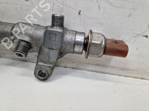 Injection rail AUDI Q5 (8RB) 2.0 TDI quattro | BP37147384M98 - Image 4