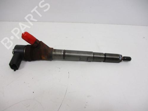 Used Injector KIA SORENTO I (JC) 2.5 CRDi 4WD (140 hp) 25013326