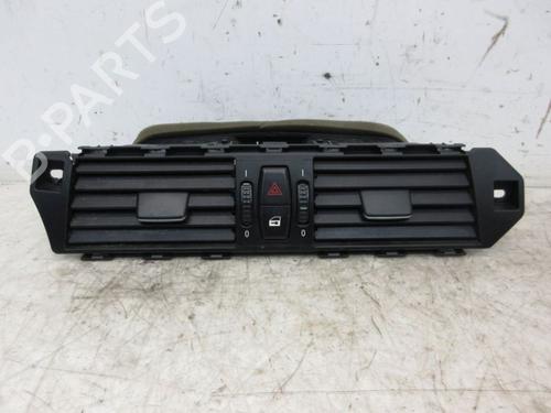 Used Air vent BMW 5 (E60) 520 d (163 hp) 19573971