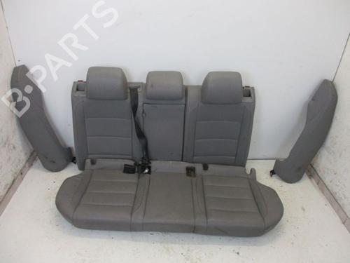 Used Rear seat VW NEW BEETLE (9C1, 1C1) 1.8 T (150 hp) 31588396