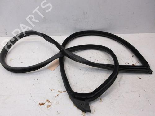 rubber-door-seal-peugeot-407-coupe-6c_-2005-37123890 main image
