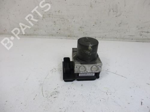 Used Electronic module Electronic module BMW 5 Touring (E61) 525 d (177 hp) 18799738 18799738