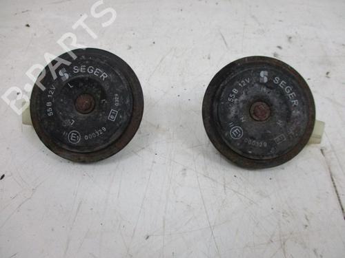 horn-dacia-duster-hs_-2010-2011-2012-2013-2014-2015-2016-2017-2018-37110656 main image