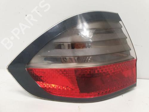 left-taillight-ford-s-max-wa6-2006-2007-2008-2009-2010-2011-2012-2013-2014-32846755 main image