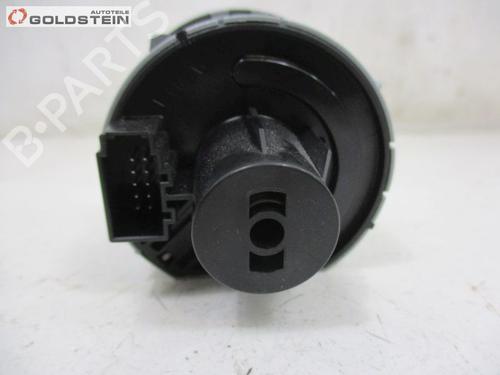 Headlight switch SKODA OCTAVIA III (5E3, NL3, NR3) 2.0 TDI | BP37106287I24 - Image 3