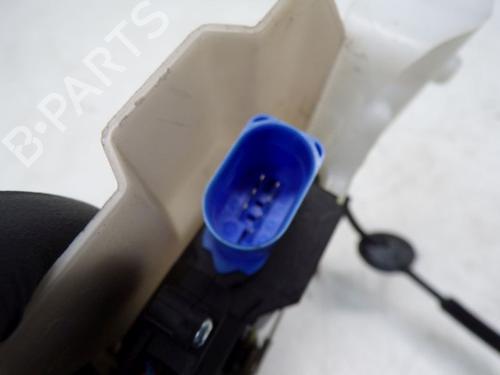 Rear right lock VW TOURAN (1T1, 1T2) 2.0 TDI | BP23574667C99 