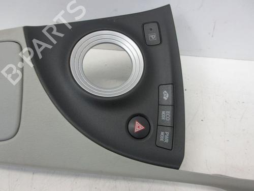 Shift knob TOYOTA PRIUS (_W3_) 1.8 Hybrid (ZVW3_) | BP29097021I34 