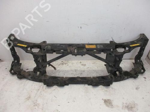 Used Crossmember LAND ROVER DISCOVERY III (L319) 2.7 TD 4x4 (190 hp) 18795775