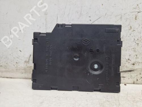Clé de contact RENAULT TRAFIC III Van (FG_) 1.6 dCi 95 (FGMJ, FGMR) (95 hp) 27985229