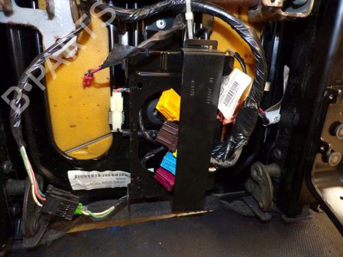 Right front seat MERCEDES-BENZ M-CLASS (W163) ML 400 CDI (163.128) | BP18805035C16 