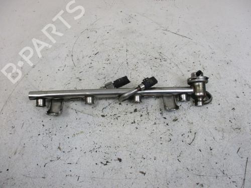 Used Injection rail AUDI A4 B6 (8E2) 2.0 (130 hp) 18800115