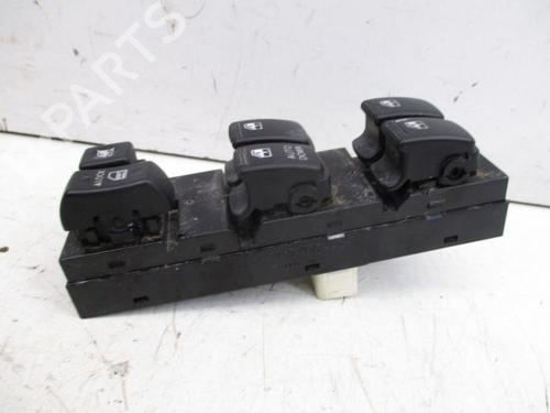 Switch HYUNDAI TUCSON (JM) 2.0 | BP30667899I30