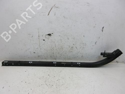 Venstre side skydedør Venstre side skydedør PEUGEOT 1007 (KM_) 1.4 (75 hp) 37122489 37122489