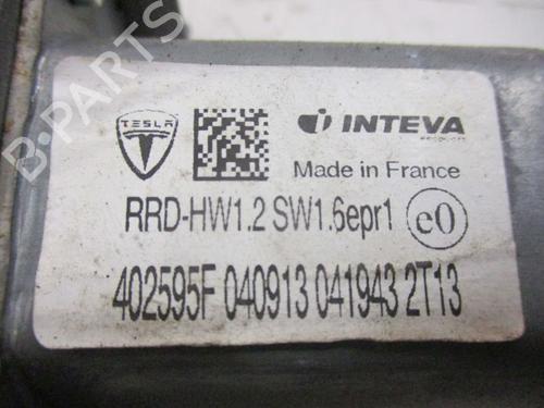 Right rear window motor TESLA MODEL S (5YJS) 90 | BP37111594E22 - Image 3