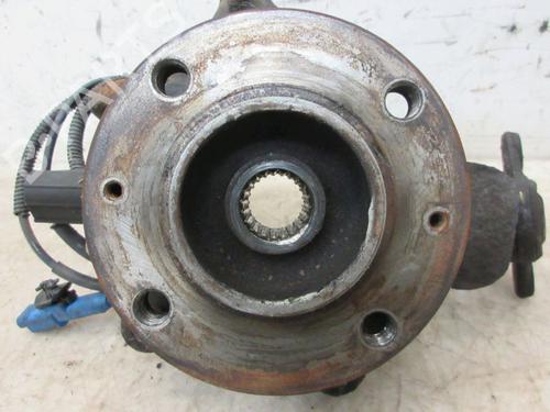 Left front steering knuckle CITROËN C4 CACTUS 1.2 VTi 82 | BP30668585M25