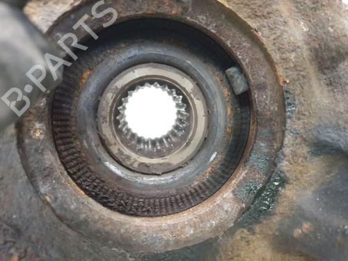 Left front steering knuckle RENAULT CLIO IV Grandtour (KH_) 1.5 dCi 75 | BP32101321M25