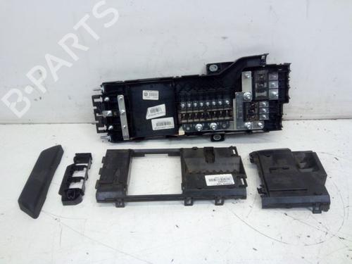 fuse-box-ford-transit-v363-van-fcd-fdd-2013-37141375 main image