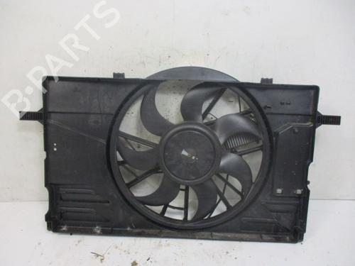 Used Fan VOLVO V50 (545) 2.4 (170 hp) 18797808