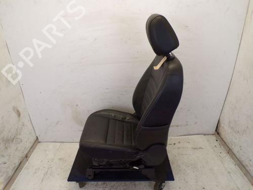 Right front seat FORD KUGA II (DM2) 1.6 EcoBoost 4x4 | BP37122966C16 - Image 7