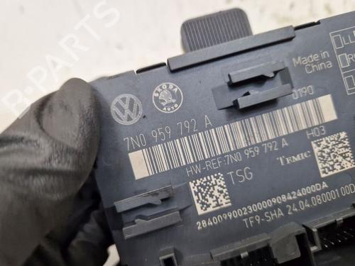 Control unit SKODA SUPERB II (3T4) 2.0 TDI | BP37137521M11  - Image 5