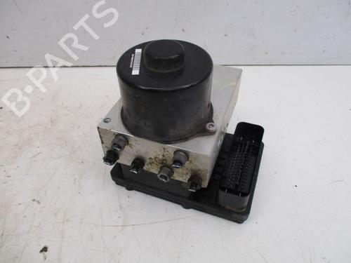 Elektronisk modul VW TOUAREG (7LA, 7L6, 7L7) 3.2 V6 (241 hp) 18808546