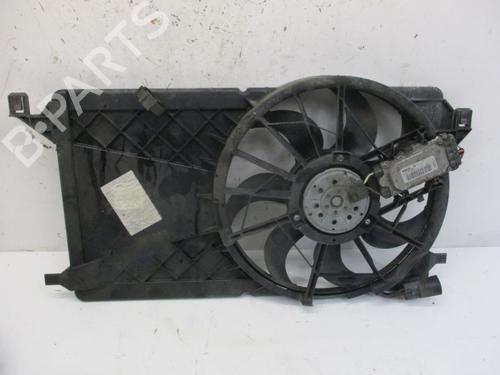 Used Radiator fan Radiator fan 37119245 37119245