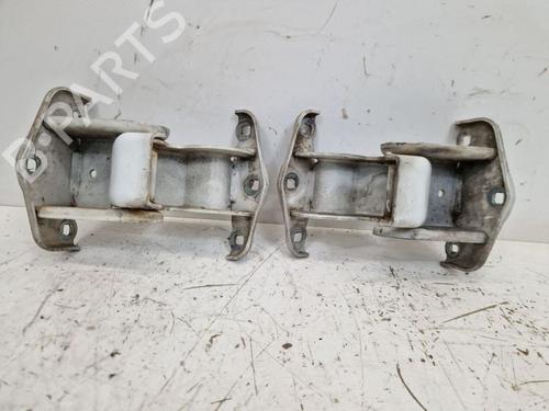 Used Hinge/Door check strap RENAULT TRAFIC II Van (FL) 1.9 dCi 100 (FL0C, FL0K, FL0B) (101 hp) 29108915