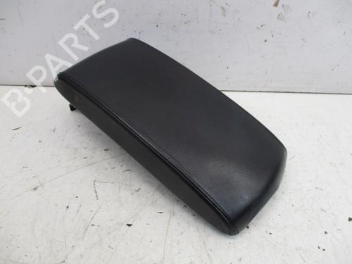 Used Armrest / Center console PEUGEOT 407 SW (6E_, 6D_) 2.0 (136 hp) 18808306