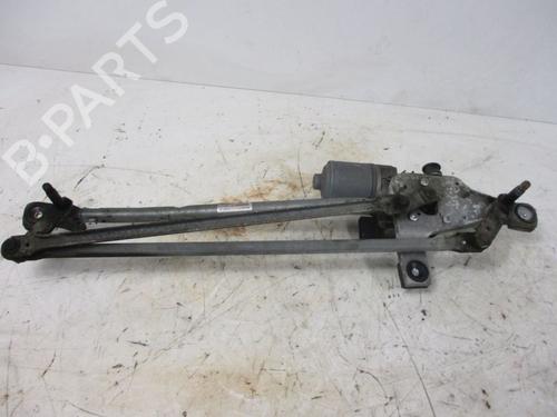 Used Front wiper motor VOLVO V70 III (135) 2.4 D (163 hp) 18796295