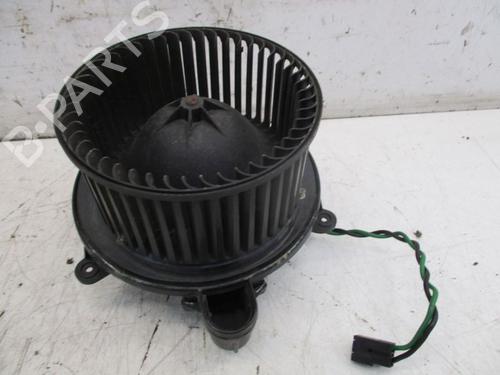 Used Heater blower motor JEEP GRAND CHEROKEE III (WH, WK) 4.7 V8 4x4 (231 hp) 19296727