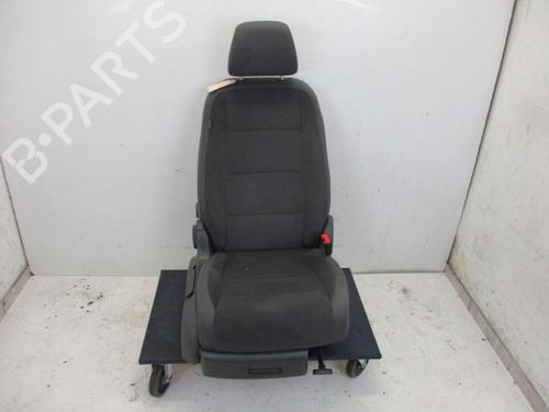 Fotel przedni prawy VW GOLF V Variant (1K5) 1.4 TSI BP18795081C16