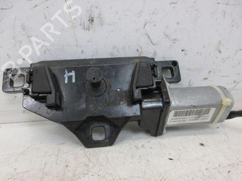Used Tailgate lock BMW 5 Touring (E61) 525 i (218 hp) 29088427