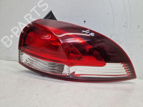 Used Right taillight Right taillight 37143644 37143644