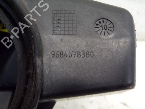 Fuel flap PEUGEOT 5008 (0U_, 0E_) 2.0 HDi 136 / BlueHDi 136 | BP29098874C131