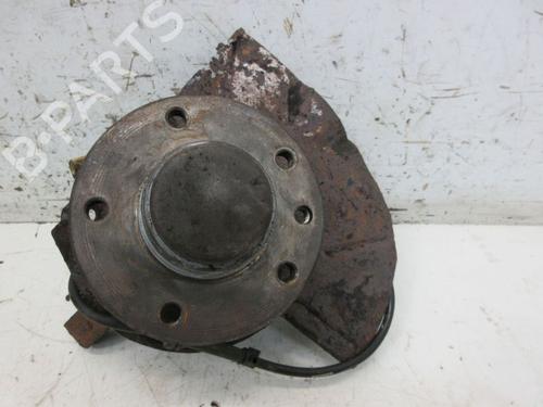 Used Right front steering knuckle OPEL SENATOR B (V88) 3.0 i Cat (P19) (177 hp) 19296821