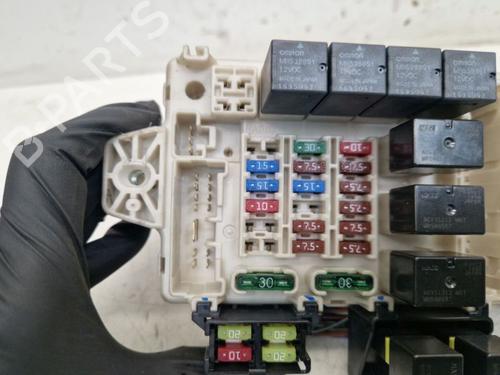 Fuse box MITSUBISHI GRANDIS (NA_W) 2.0 DI-D (NA8W) | BP23411839E1