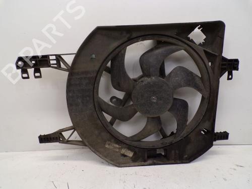 Used Fan OPEL VIVARO A Van (X83) 1.9 DI (F7) (80 hp) 18801512