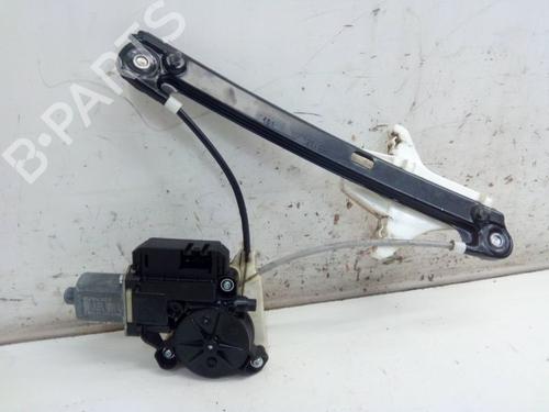 Rudehejsemekanisme Højre bagtil Rudehejsemekanisme Højre bagtil VW POLO V (6R1, 6C1) 1.2 (70 hp) 37138606 37138606