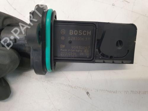 Mass air flow sensor CHEVROLET TRAX 1.7 TD AWD | BP37144207M95 - Image 3