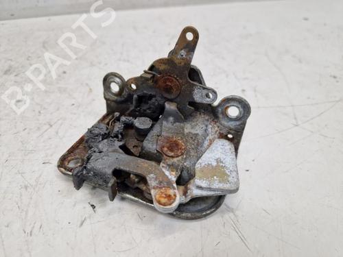 Venstre bagtil lås Venstre bagtil lås MERCEDES-BENZ /8 (W115) 230.4 (115.017) (110 hp) 33907905 33907905