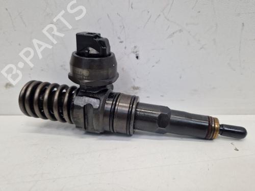 Injecteur VW TRANSPORTER T5 Van (7HA, 7HH, 7EA, 7EH) 1.9 TDI (102 hp) 32087482
