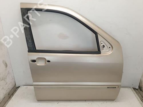 Used Right front door Right front door MERCEDES-BENZ M-CLASS (W163) ML 500 (163.175) (292 hp) 35778221 35778221