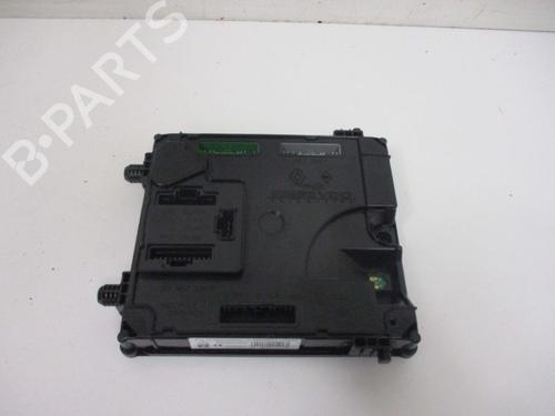 Used Control unit RENAULT LAGUNA III (BT0/1) 2.0 16V (BT05, BT0F, BT0W) (140 hp) 18796834