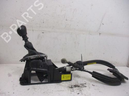 Used Shift knob RENAULT MEGANE III Hatchback (BZ0/1_, B3_) 1.5 dCi (BZ09, BZ0D, BZ1W, BZ29, BZ14) (110 hp) 18796136