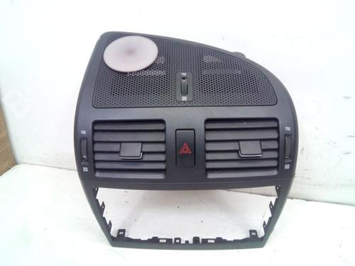 Air vent TOYOTA AVENSIS Estate (_T27_) 2.2 D-4D (ADT271_, ADT271R) | BP30435799I21