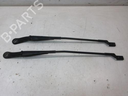 Front windshield wiper arm OPEL ZAFIRA TOURER C (P12) 1.6 CNG (75) | BP29104056C143 