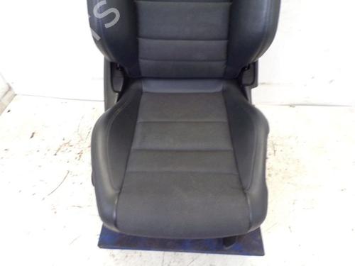 Right front seat MERCEDES-BENZ E-CLASS Coupe (C207) E 350 CDI (207.322) | BP27686185C16