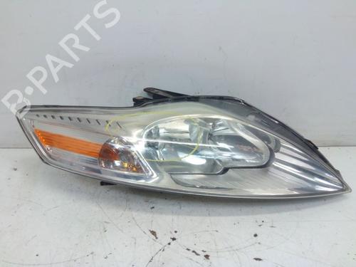 Used Right headlight FORD MONDEO IV Turnier (BA7) 2.0 TDCi (130 hp) 31702269